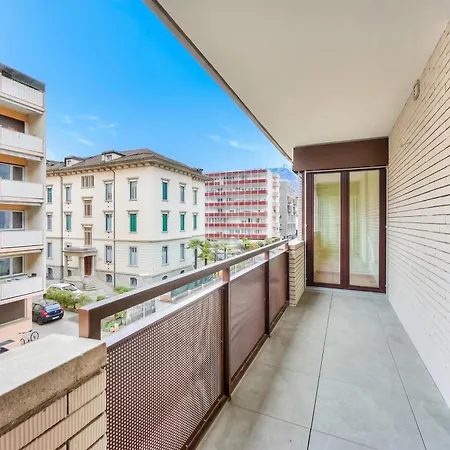 Locarno Place *