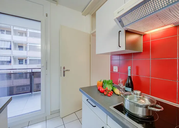 Place - Happy * ロカルノ